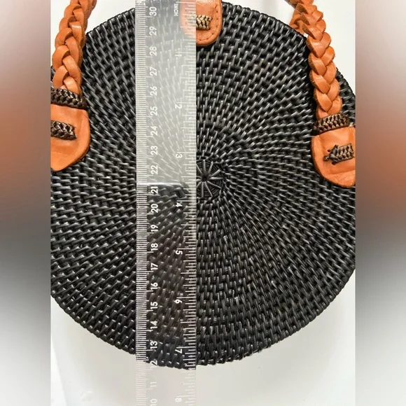 Rattan Purse with braided straps - Picture 6 of 7
